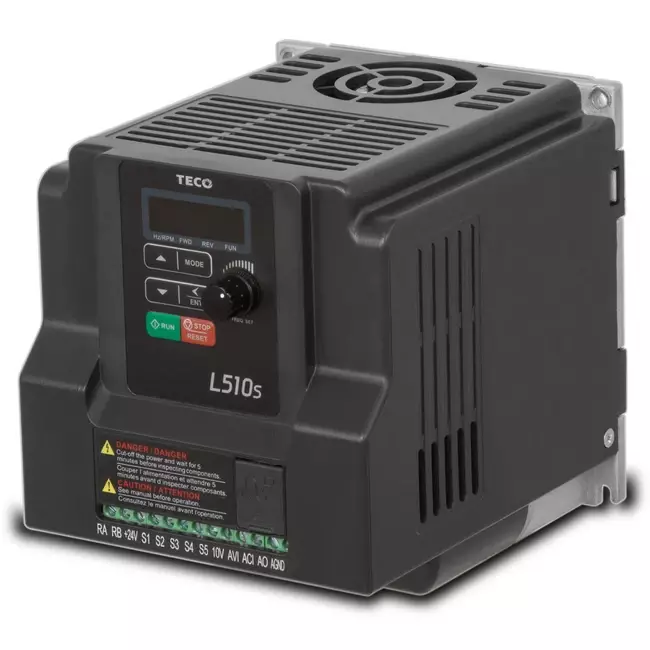 Convertisseur de fréquence 230V 1ph IP 20 pour CPA 400 D2 01 - FU 22 43